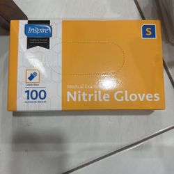 Nitrile Gloves 