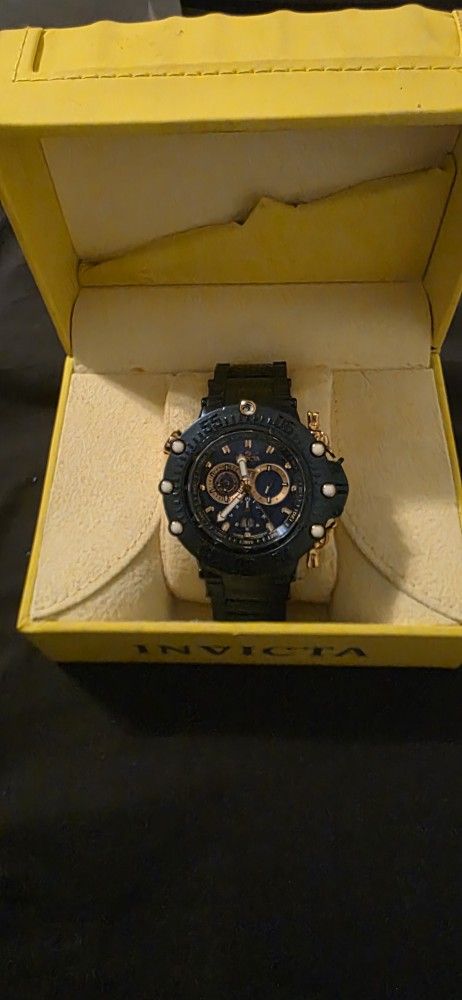 Invicta watch ( SUBAQUA )