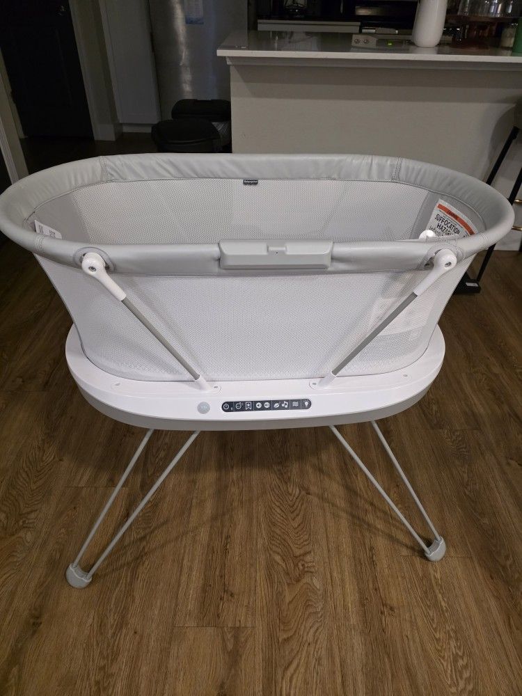 Fisher-Price Baby Bedside Sleeper Luminate Bassinet
