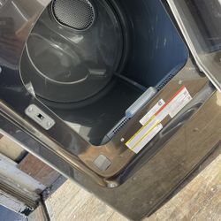 Dryer In Great Condition Willing To Negotiate
