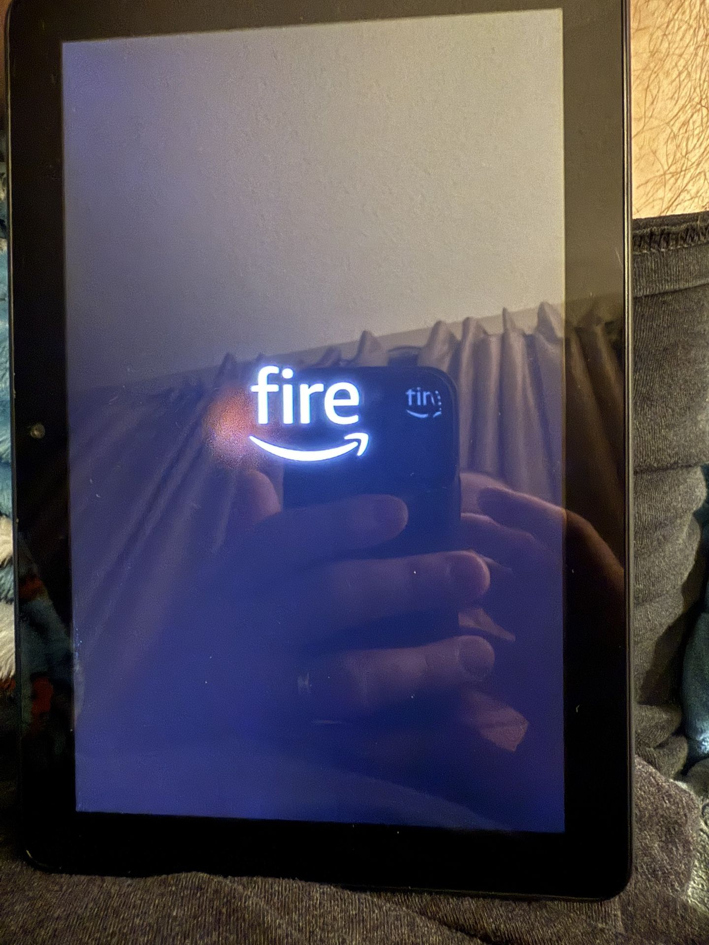 Amazon Fire HD 8 (12th Gen.) R2SP8T - 32GB - Wi-Fi - 8" Tablet - Black, 002