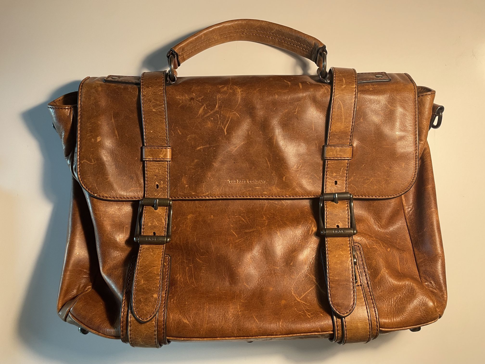 Like New Frye Logan Leather Briefcase