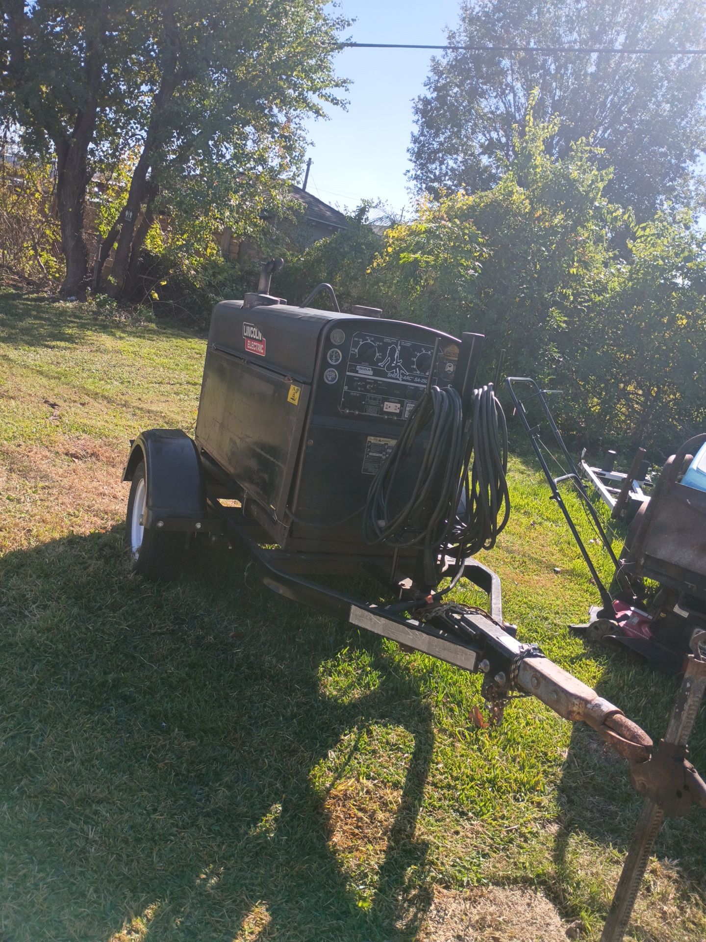 Lincoln Electric SAE -250