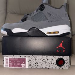 Nike Air Jordan 4 Retro 