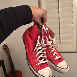 RED CONVERSE 10.5 Men’s 