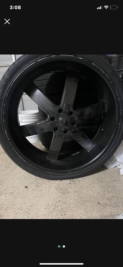 26” Rims $200 Need Tires