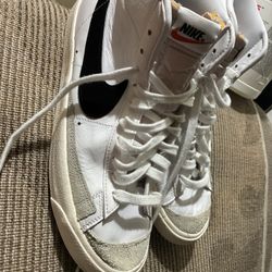 Nike Blazer