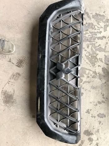 GRILLE for 99-01 MITSUBISHI MONTERO $40