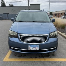 2012 Chrysler Town & Country