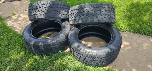 305/55R20 Nitto Terra Grappler G2 set