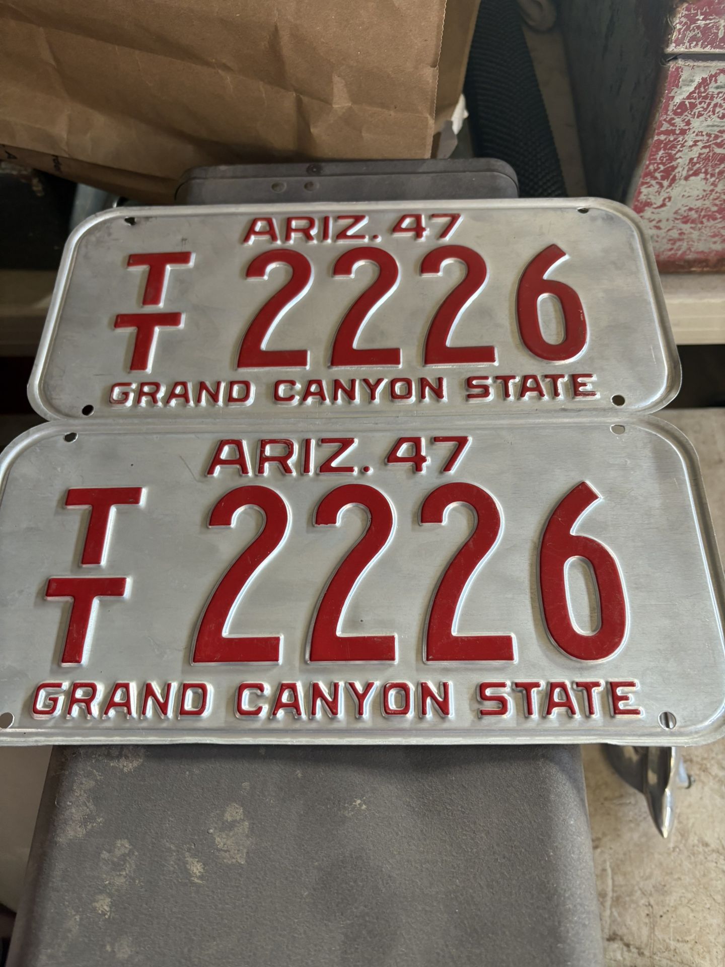 Set Of 1947 Arizona License Plates 