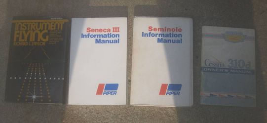 Aviation Manuals & Books