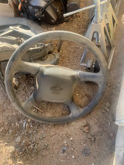 Chevy truck air bag and steering wheel 1999