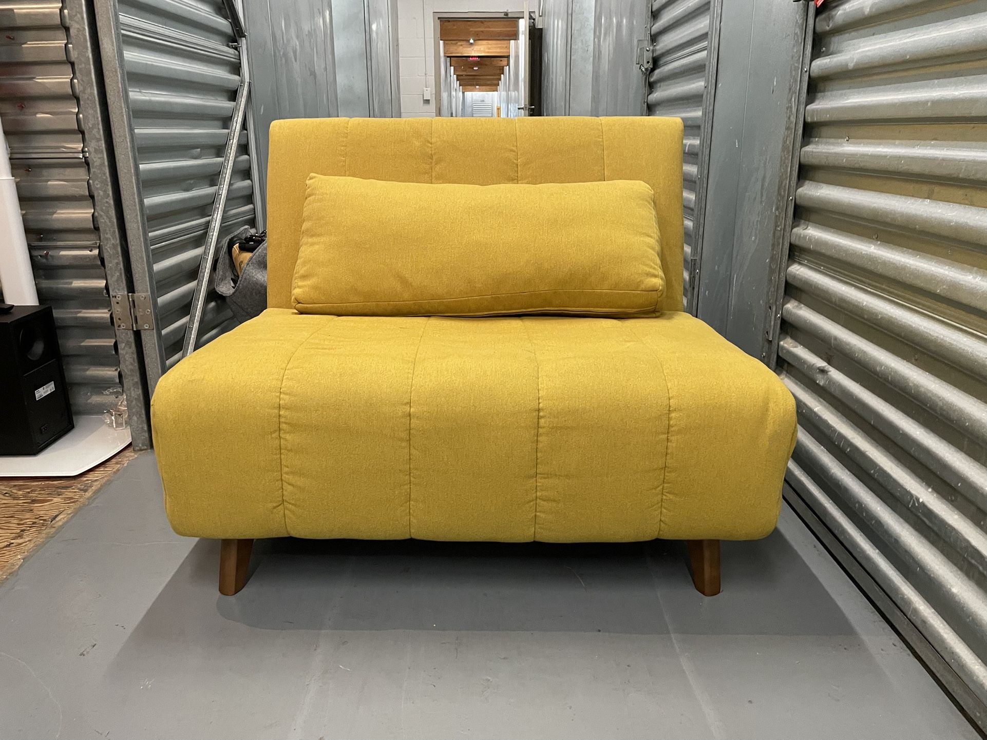 Love Seat / Futon (avail if posted/be serious)