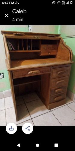 Roll top desk