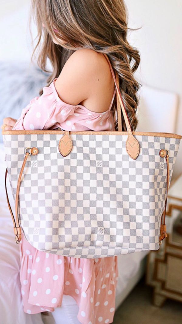 Louis Vuitton Neverfull Bag MM for Sale in Las Vegas, NV - OfferUp