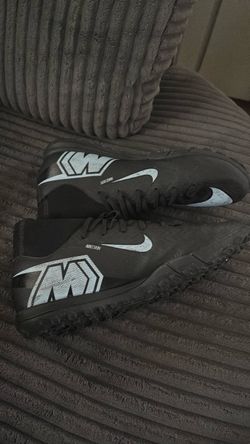 turf cleats
