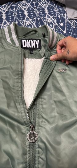 DKNY Green bomber jacket L/G    14/16