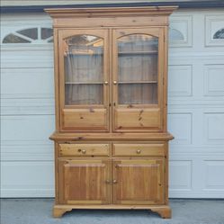 China Cabinet Lighted Display Case Hutch Buffet Sideboard