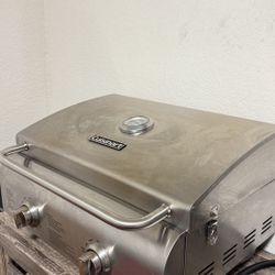 Cuisinart Chef's Style Tabletop Portable Propane Gas Grill, 20,000 BTU Stainless Steel 2-Burner Outdoor BBQ Grill