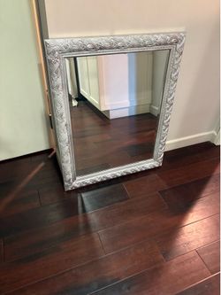 Framed mirror