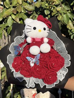 hello kitty crochet bouquet