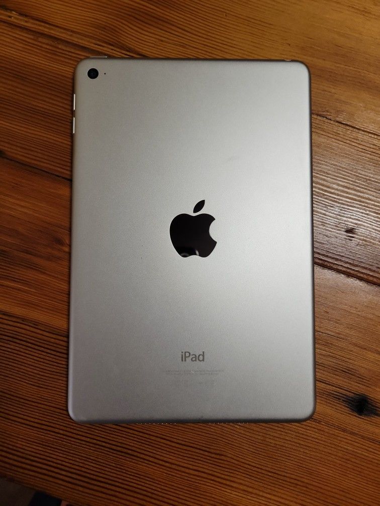 iPad Mini 4 128gb silver