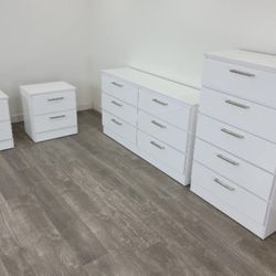 Dresser Chest And Nightstands - Cómoda Gavetero Y Mesitas De Noche 