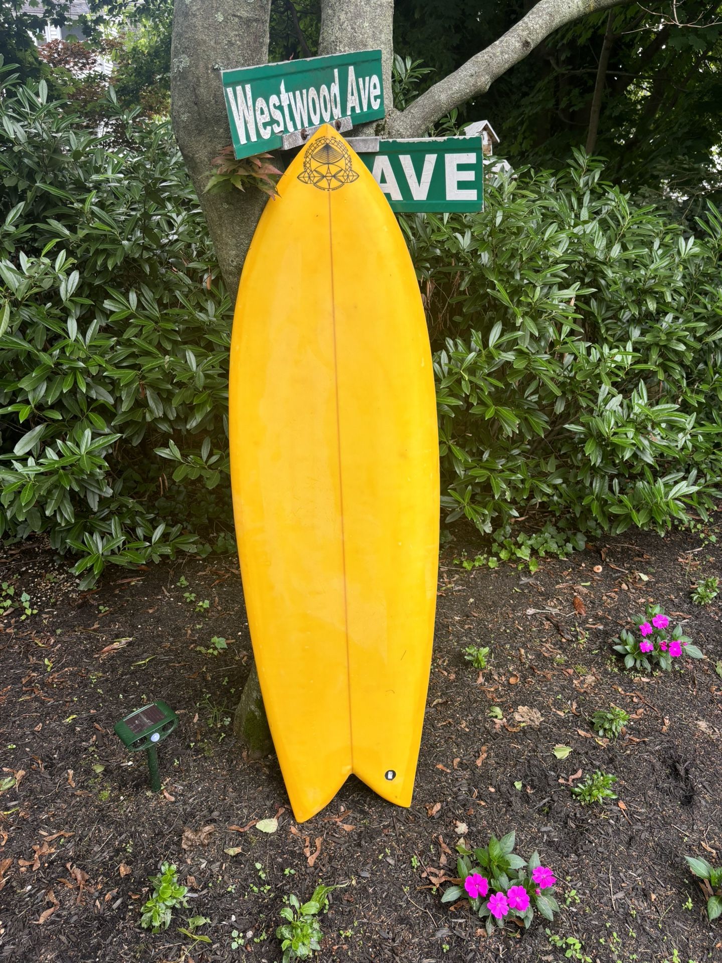 Yellow Twin Fin Fish (5’8” x 20” x 2.5)