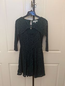 Almost Famous Women’s Floral Lace Fit & Flare Stretch 3/4 Sleeve Green M
