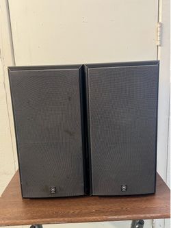 Yamaha speakers
