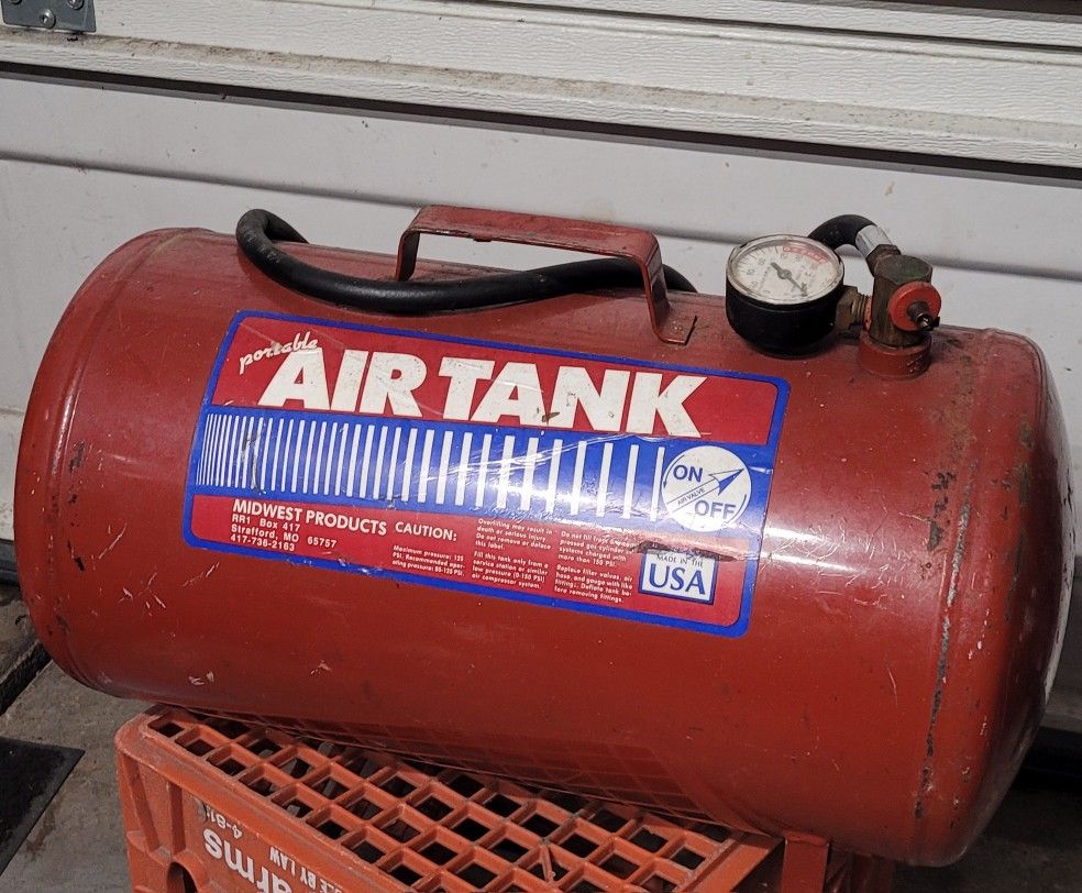 MIDWEST PORTABLE AIR TANK ....