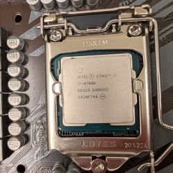 i7 9700K + Z390 UD Gigabyte Motherboard
