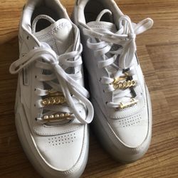 White Cardi b Reebok Size 7.5