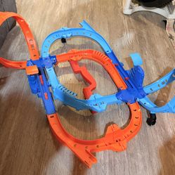 hot wheels race track 