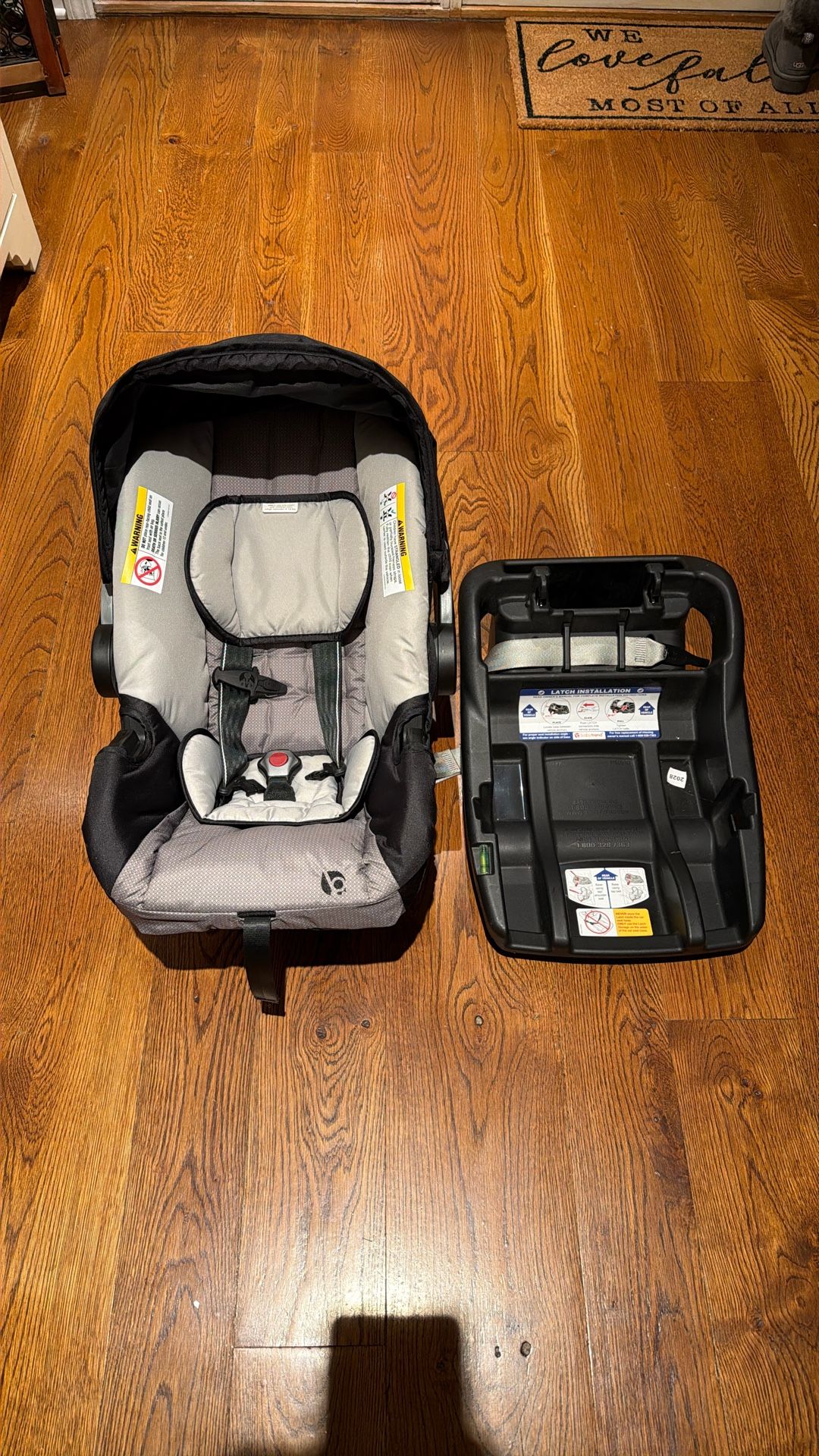 Car Seat & Base (Baby Trend)