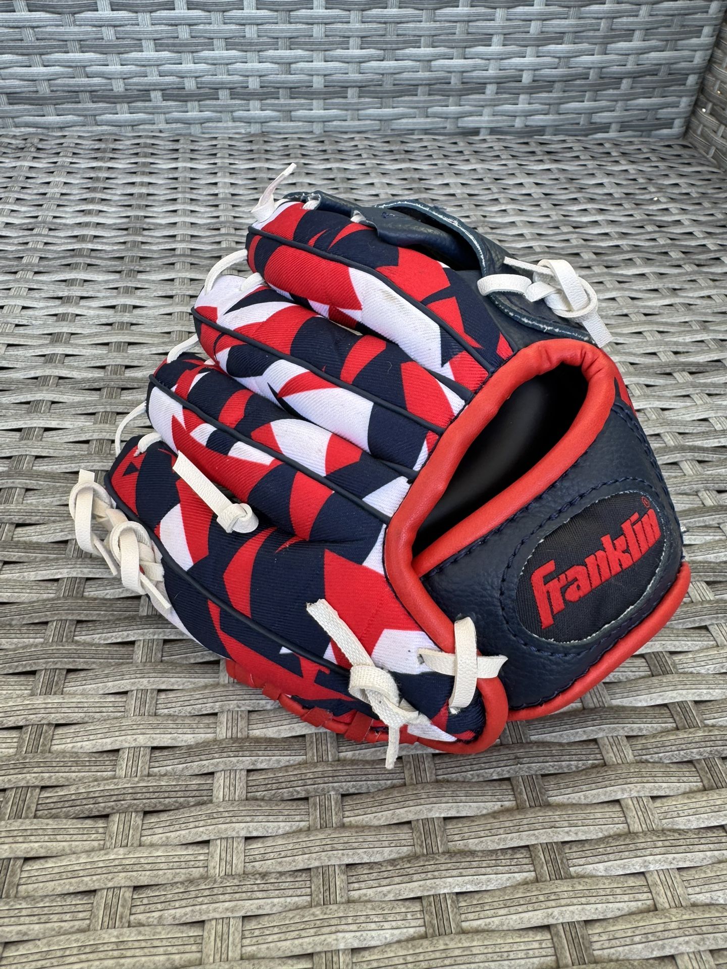 Kids Baseball Glove 8”