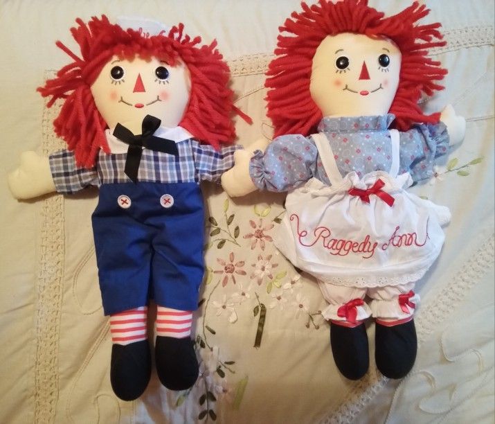 Raggedy Ann & Andy Dolls Set