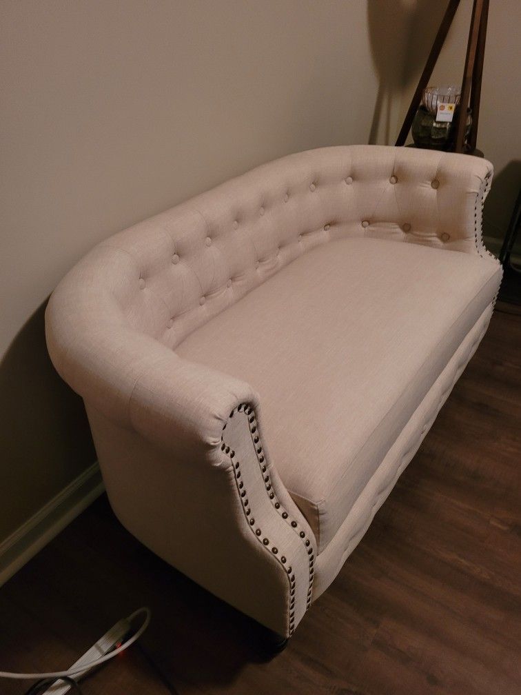 Linen Settee