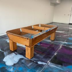 Pool Table 🚚