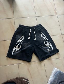 hellstar shorts Size S & L