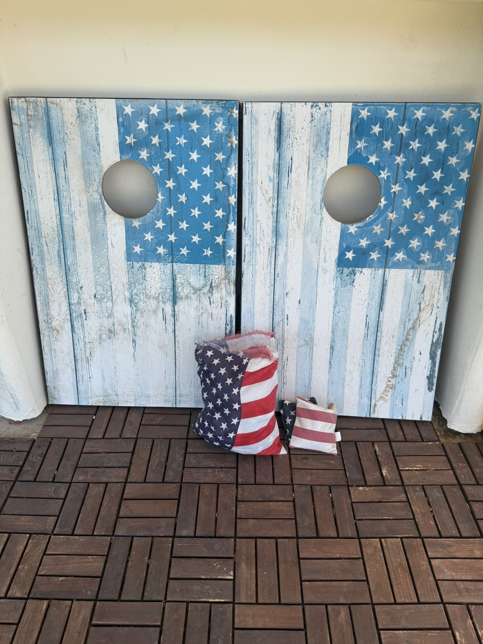 American Flag Cornhole Set With Bags