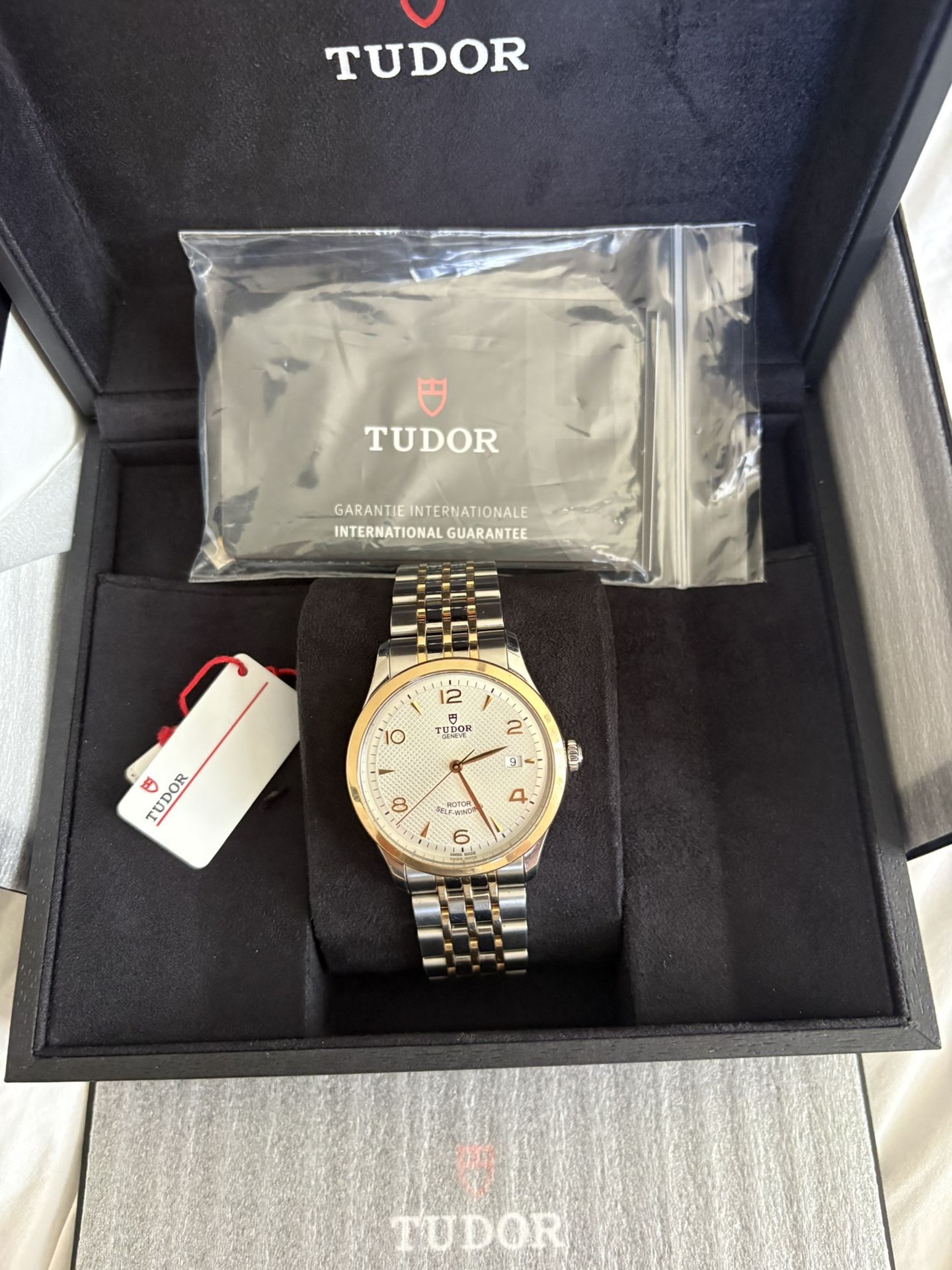 Tudor 1926 For Sale Full Set