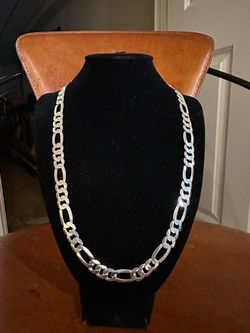 Sterling silver Figaro chain