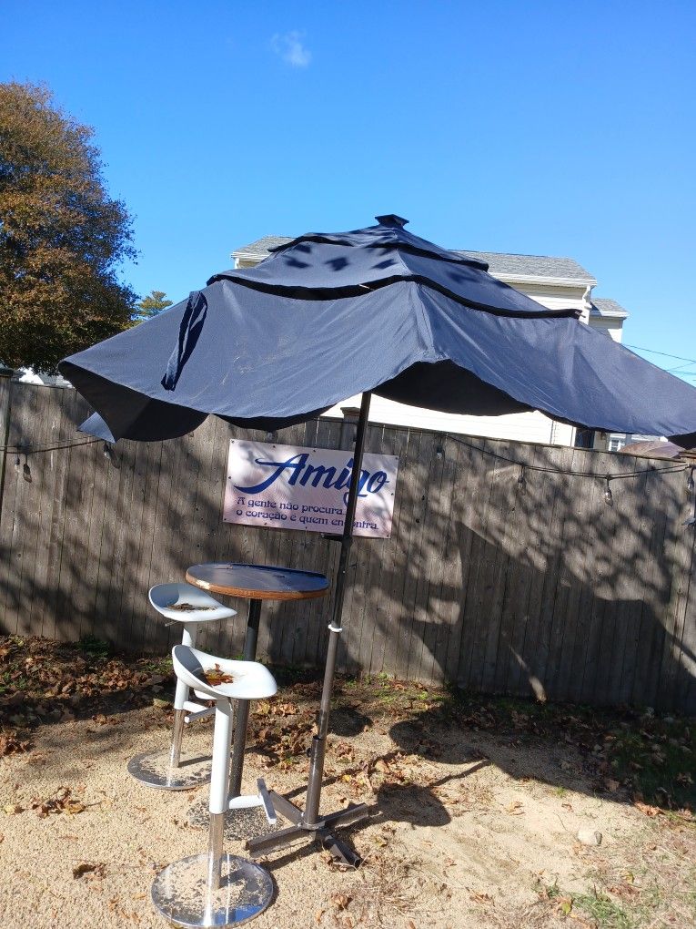 Outdoor Light Up Umbrella