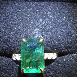 Custom 14k Gold Engagement Ring With Natural 3.3ct Emerald 