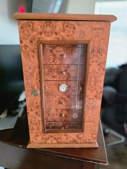 Wooden Cigar Humidor Cabinet with Hygrometer
