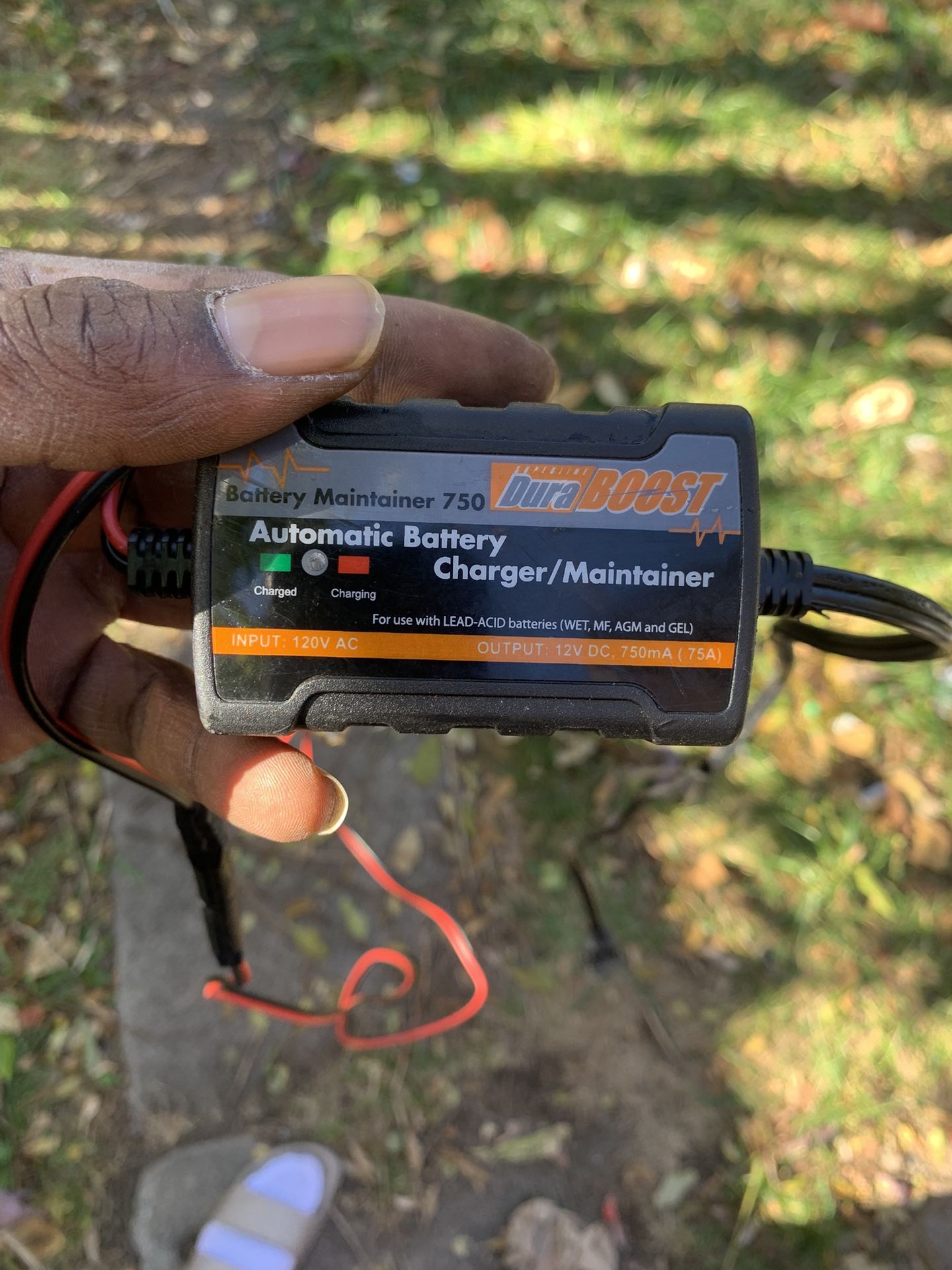 Automatic battery charger