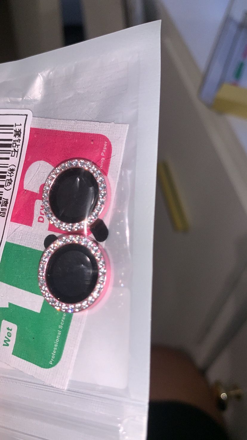 iPhone 16 Camera Covers And 4 Screen Protectors GOOD DEAL TAPN