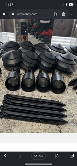 New 13pc Toro landscape lights. Electric